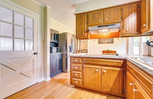 Decatur House | Decatur Vacation Rental w/Patio!