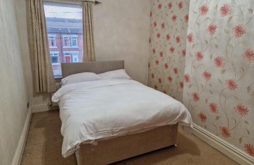 Stanley House | Decent Rooms in Wakefield