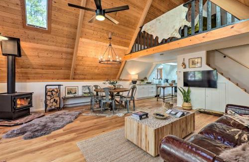 Munds Park House | Deck and Forest Views Munds Park A-Frame Cabin