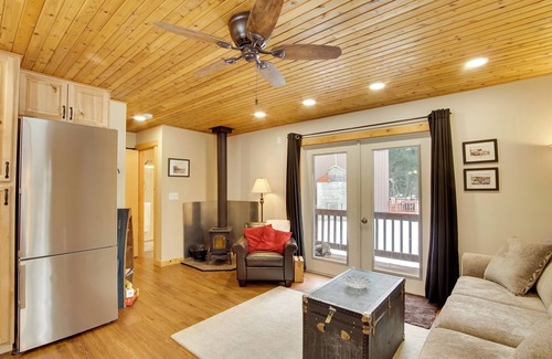 Cle Elum Cabin | Deck & Fire Pit: Yakima River Retreat in Cle Elum