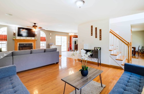 Albrightsville House | Deck, Game Room & Fire Pit: Poconos Retreat