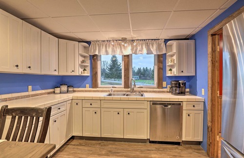 Ovid House | Deck & Hot Tub: Pet-Friendly Seneca Lake Home!