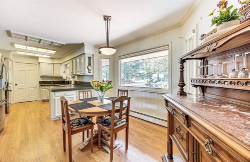 Broadmoor House | Deck & Mtn Views: Home in Colorado Springs