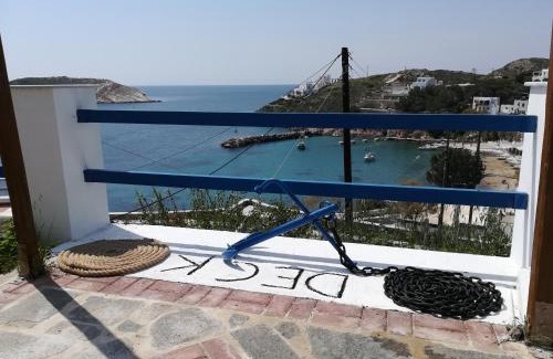 Vari Apartment | Deck2 Syros Premium Apartments