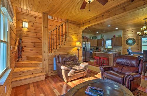 Laurel Springs House | Decks and Panoramic Views Rustic Sparta Cabin