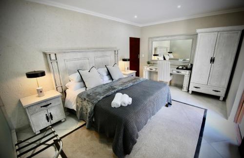 Polokwane House | Decollage Estate
