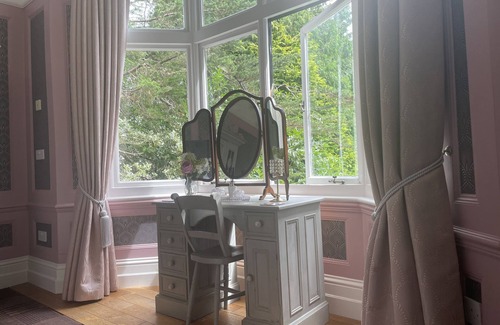 Boscundle Cottage | DECRESSY APARTMENT, romantic, luxury holiday cottage in Par