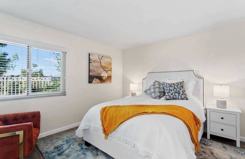 Valle Lindo House | Dedicate Workspace｜Communal Pool｜Patio With Furniture｜Gated Community #41910