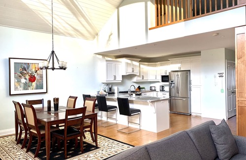Grand Bend Cottage | Dee & Lee Cottage in Grand Bend