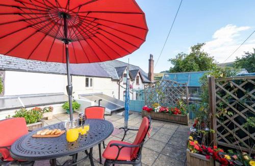 Corwen House | Dee Mount