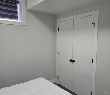 Northwest Calgary House | Dee's cozy lower suite- 2 rooms