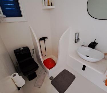 Logaras Apartment | Deep Blue Studios