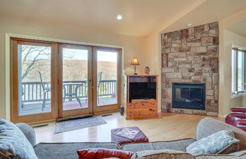 Thayerville House | Deep Creek Lake Townhome with Deck and Water Views
