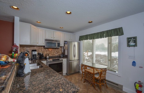McHenry House | Deep Creek Village 29 | Walk to Wisp Resort