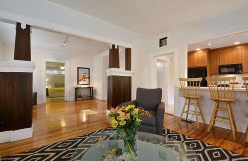 Westfield House | Deep Eddy Ave, Charming 1920s Home - Best Location In Austin