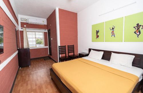 Pollachi Hotel | Deepwoods Stay