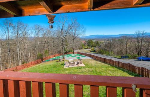 Sevierville House | Deer Lodge