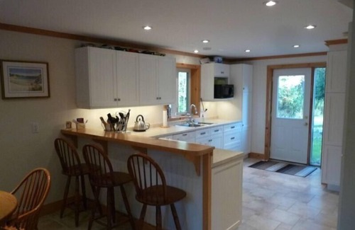 Meaford Cottage | Deer Path Guest House - on the shores of Georgian Bay