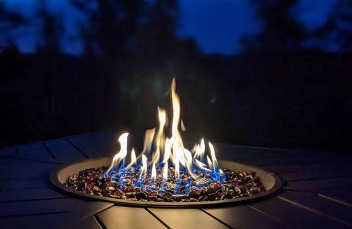 Orderville House | Deer Ridge Casita: Private Retreat Hot Tub & Views
