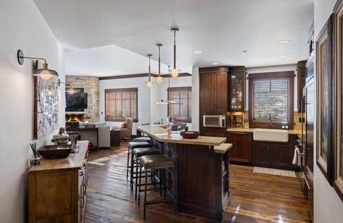 Empire Pass Condo | Deer Valley True Ski In Ski Out! Amazing condo. This is your dream ski trip!