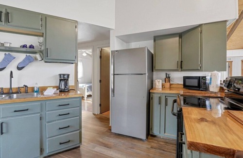 Rockbridge Cottage | Deerberry Cottage (Hocking Hills Area)