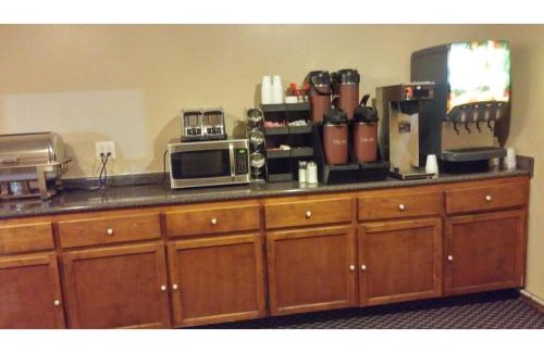 Blytheville Hotel | Deerfield Inn By Capital O Blytheville AR I55