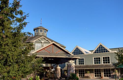 Huntsville Resort | Deerhurst Resort
