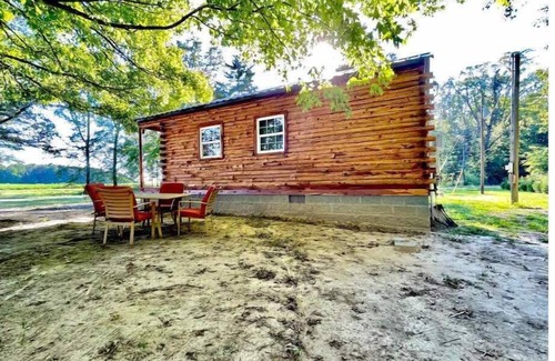 Hillsboro House | Deerpath Cabin