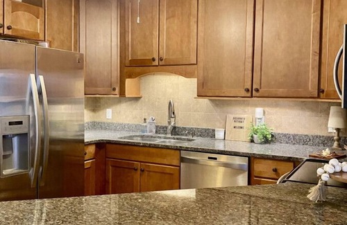 Fontana Apartment | Deerpath Retreat at Abbey Springs