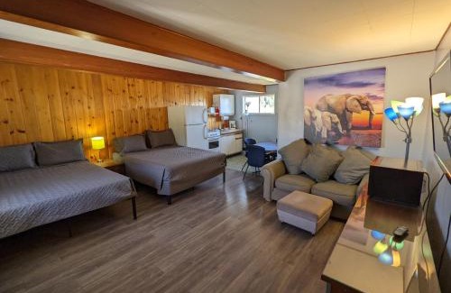 Okanagan-Similkameen Hotel | Deerview Lodge & Cabins - Princeton BC