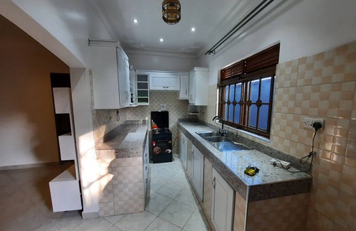 Kampala Apartment | Deerwood Family Apartments - Apartment 2