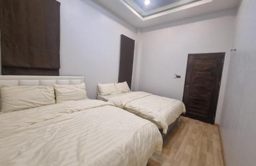 Sattahip House | DeeverPool Villa