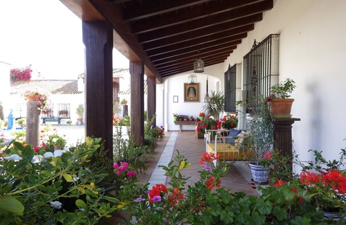 Castilblanco de los Arroyos House | DEHESA YERBABUENA - ROOM FOR RENT