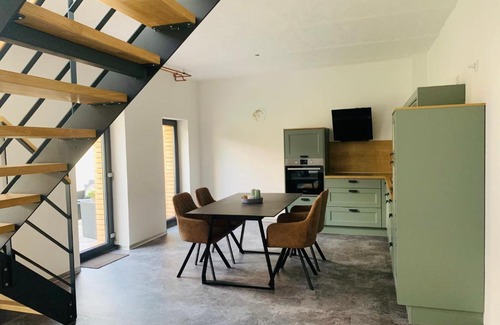 Dornburg House | Deichgraf „Die Elbpension“