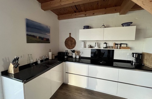 Fedderswarf House | Deichkieker - large detached renovated farmhouse on the North Sea