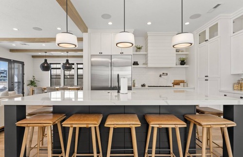 St. George House | Deja Blue at Desert Color (by Ember Stays)