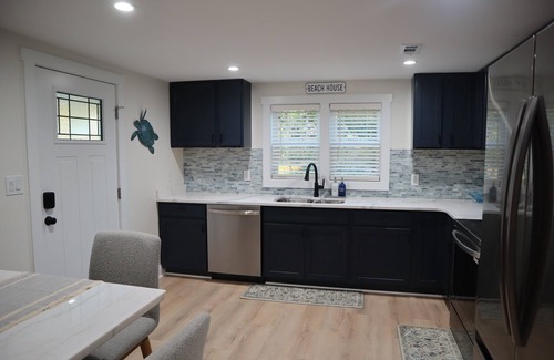 Supply House | Deja Blue at the beach! within 1.5 mile from the beach with boat parking!