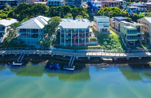 Kingscliff Apartment | Deja Blue on the Creek