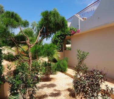 Toubab Dialao House | DEKK JAMM, où l'on trouve la paix