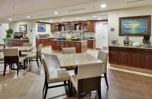 Carmel Valley House | Del Mar beaches and big city excitement