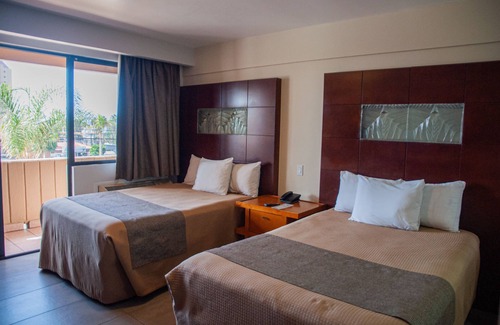 Centro Carretera Hotel | Del Mar Inn Rosarito