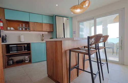 Pedernales House | Del Mare At Buye Beach