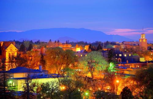 Northeast Santa Fe House | Del Norte Manor Unit B