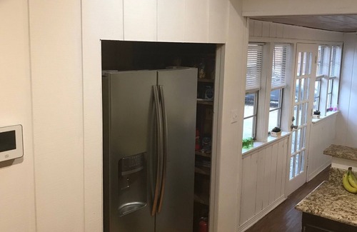 Irving House | "DELAWARE" *2 BEDROOMS*CODED LOCK*AIRPORTS*COWBOYS*SIX FLAGS*