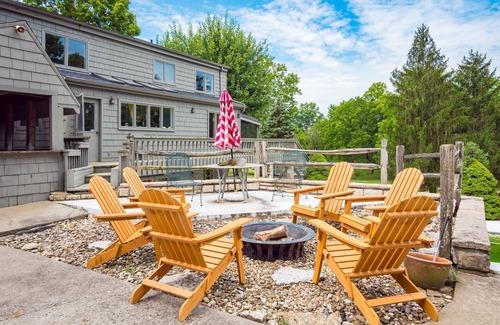 Delaware House | Delaware Farmstead Retreat