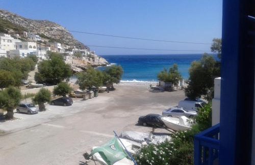 Lionas Apartment | Delfinaki studio