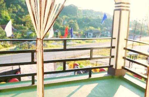 Laitmawsiang House | DELI-BAIAR guest house