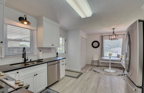 Forest Hills House | Delia's Delight, a lovely 4 bd/2 bth home is waiting for you!