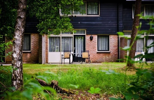Beekbergen-Zuid House | Delight in a Relaxing Retreat in a Comfortable Room Close to Paleis Het Loo