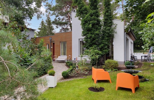 Lubmin House | Delight your family with a stay in this comfortable vacation home in Seebad Lubmin